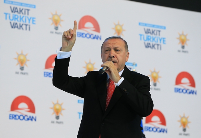 Cumhurbaşkanı Erdoğan AK Parti seçim beyannamesini açıkladı